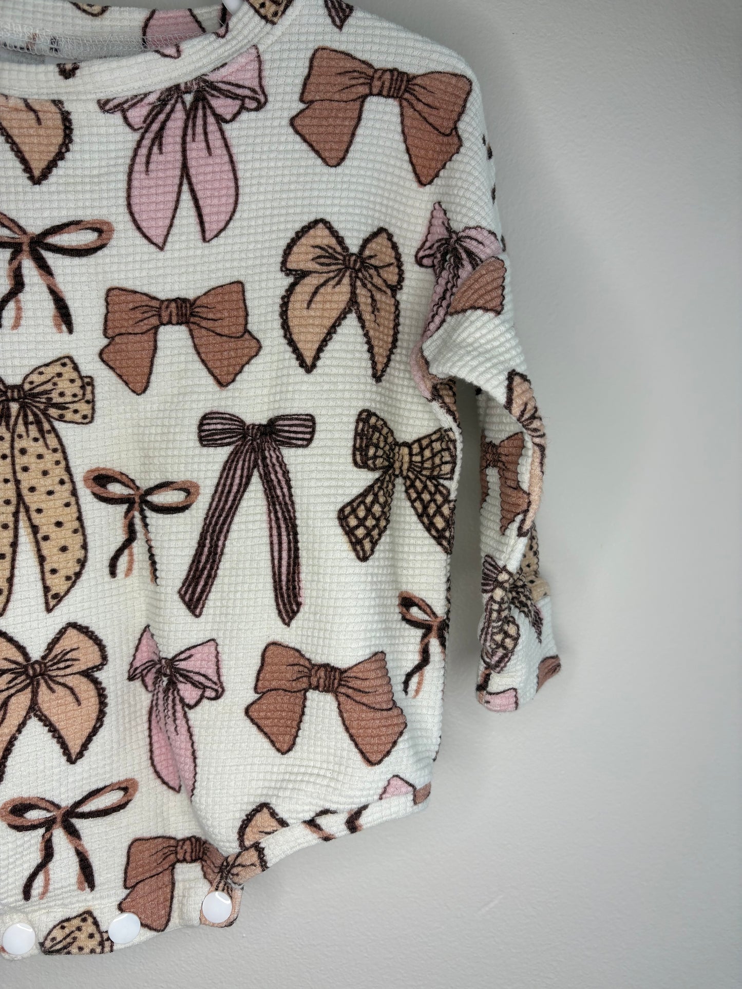 pre-loved :: 12-18M Bows Waffle Bubble Romper