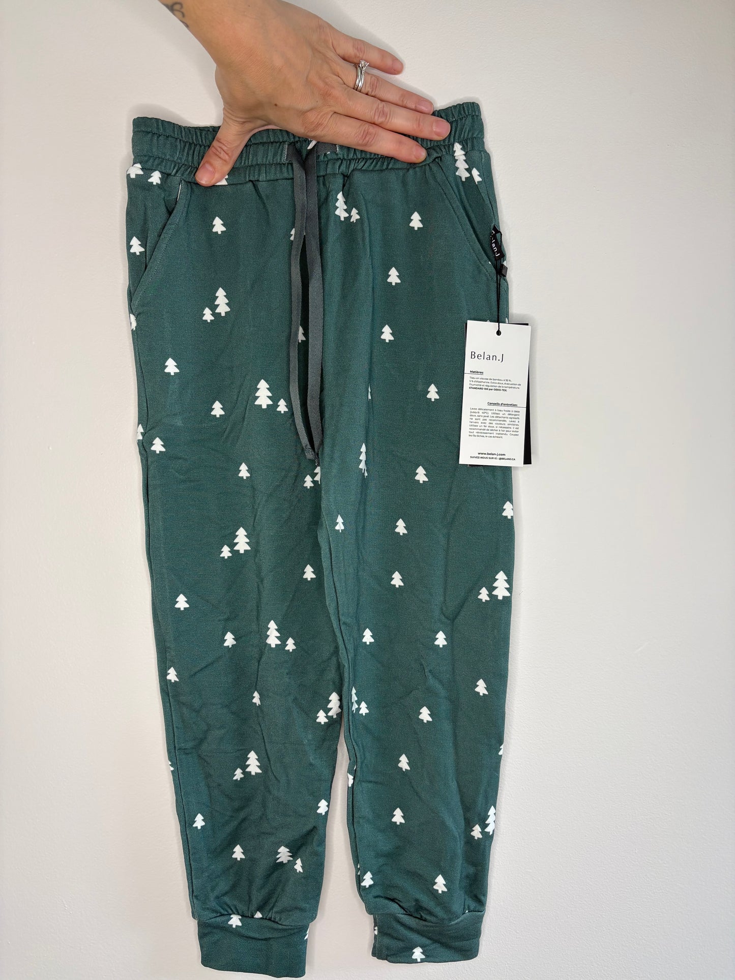 pre-loved :: 6Y Trees Bamboo Joggers (NWT)