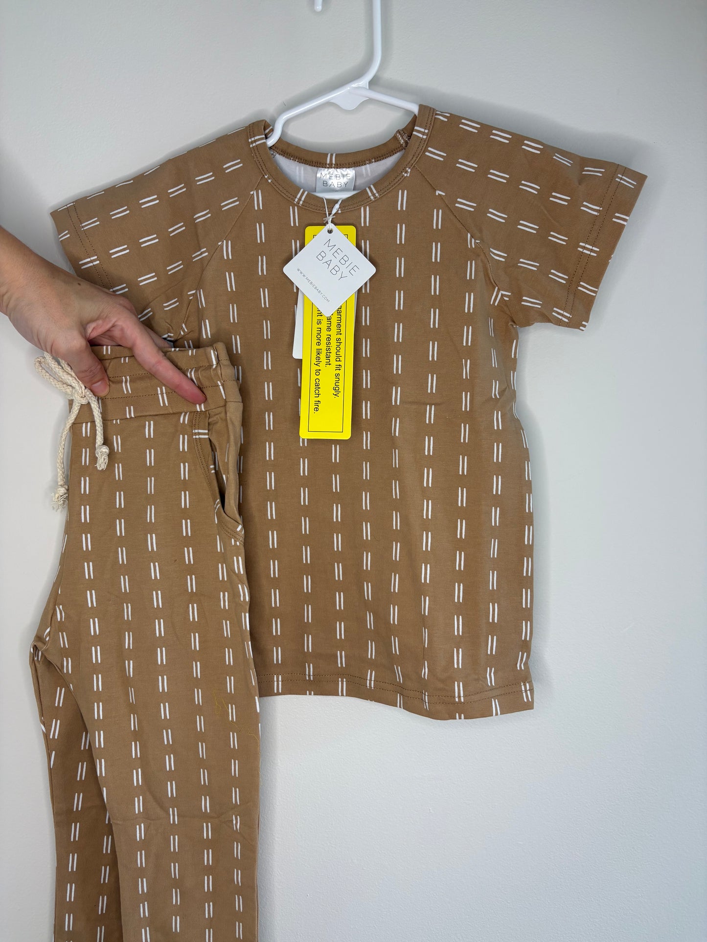 pre-loved :: 4T Neutral Lines Matching Set (NWT)