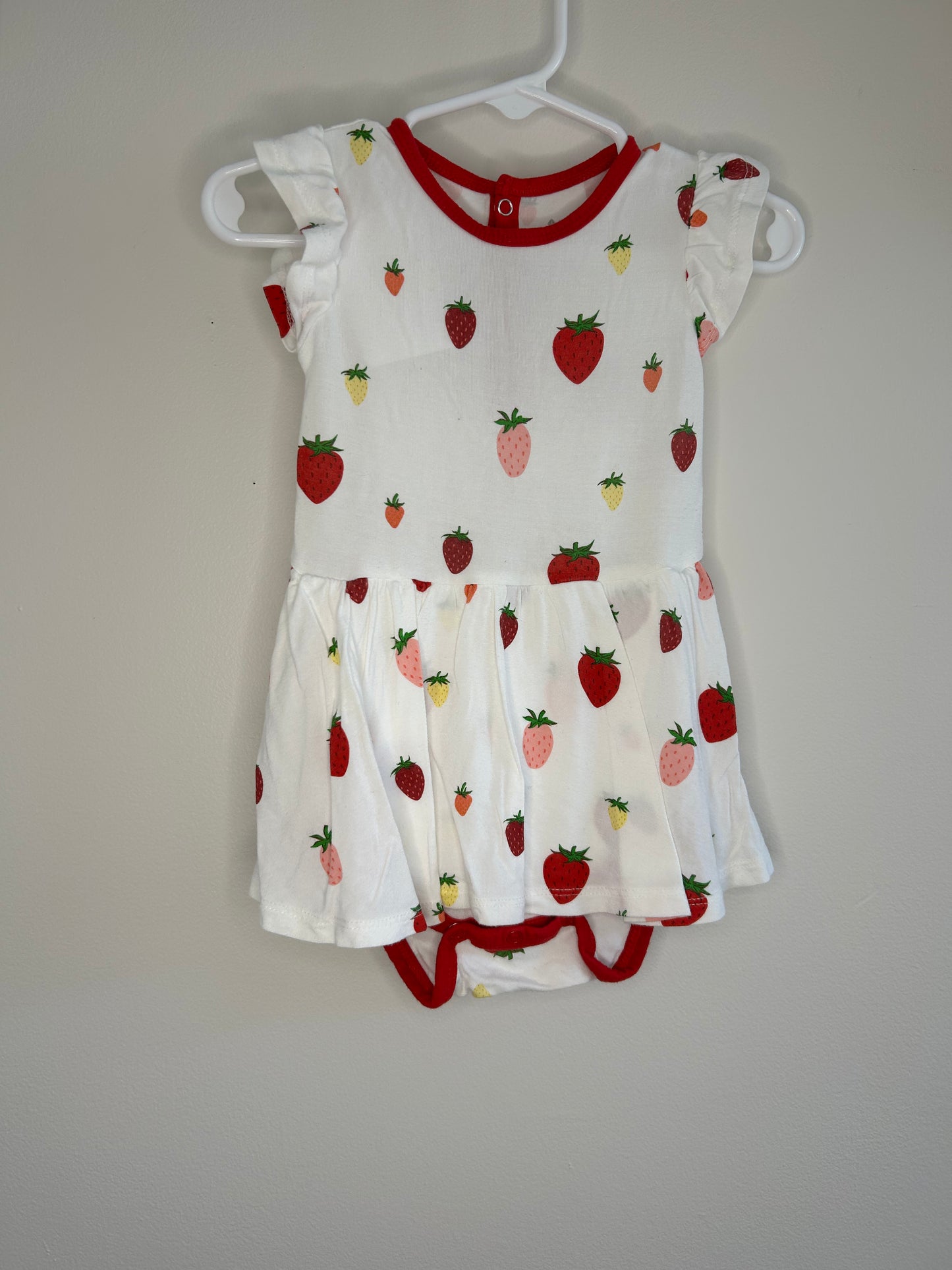pre-loved :: 12-18M Strawberry Bodysuit Twirl Dress by Kyte