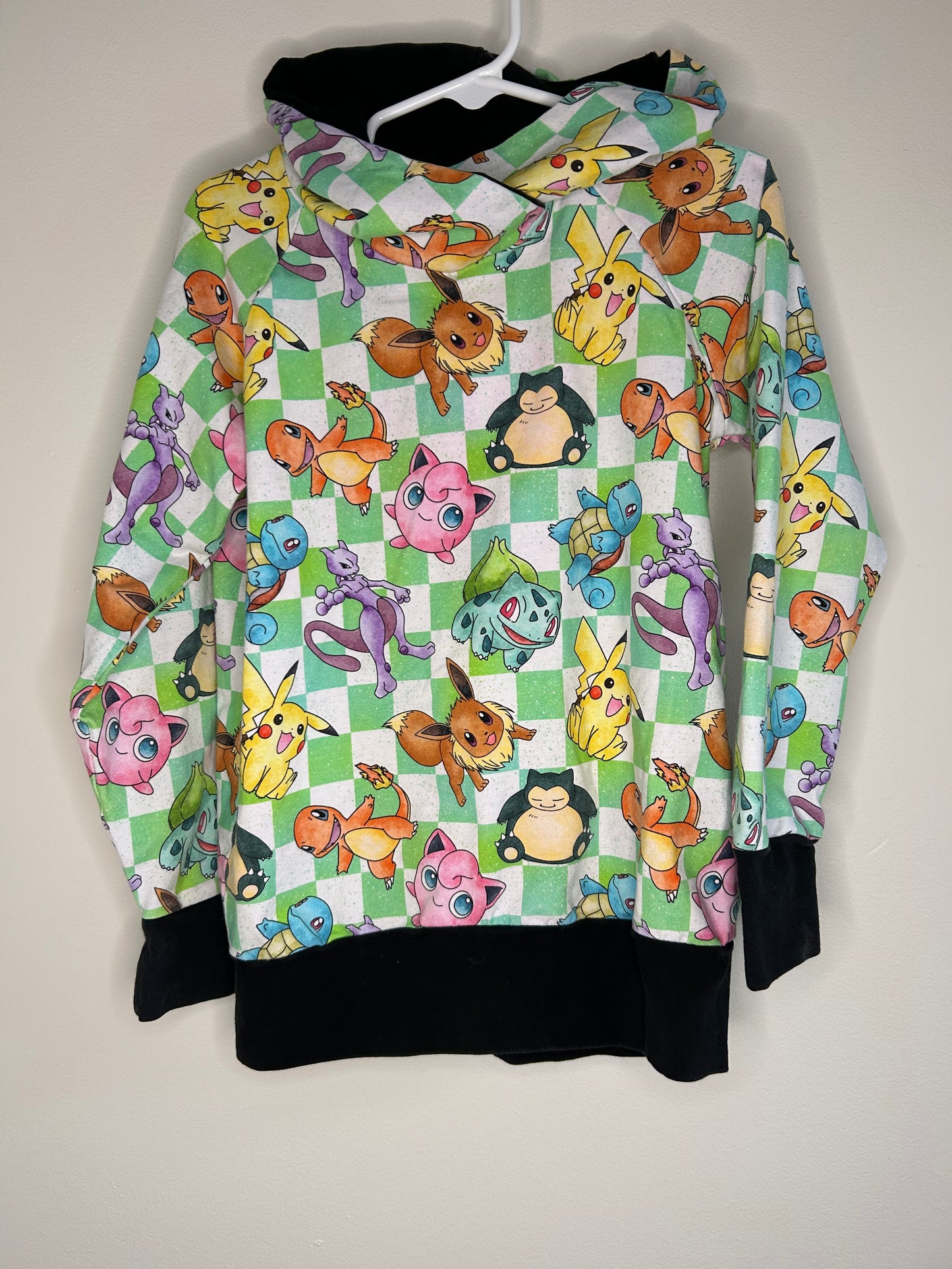 pre-loved :: 5-6T Green Checkered Pokemon Hoodie