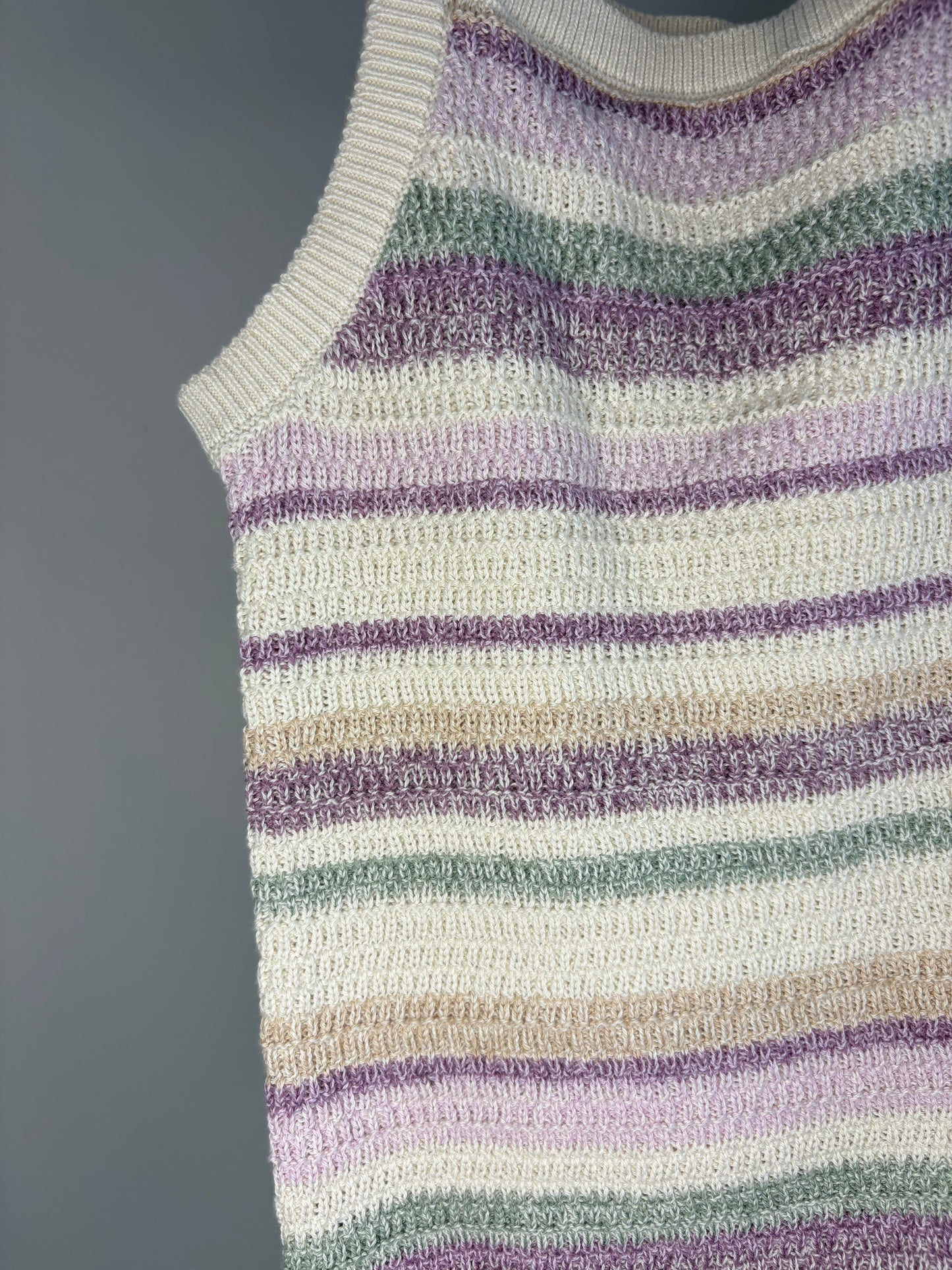 pre-loved :: 6Y Knit Tank (NWT)