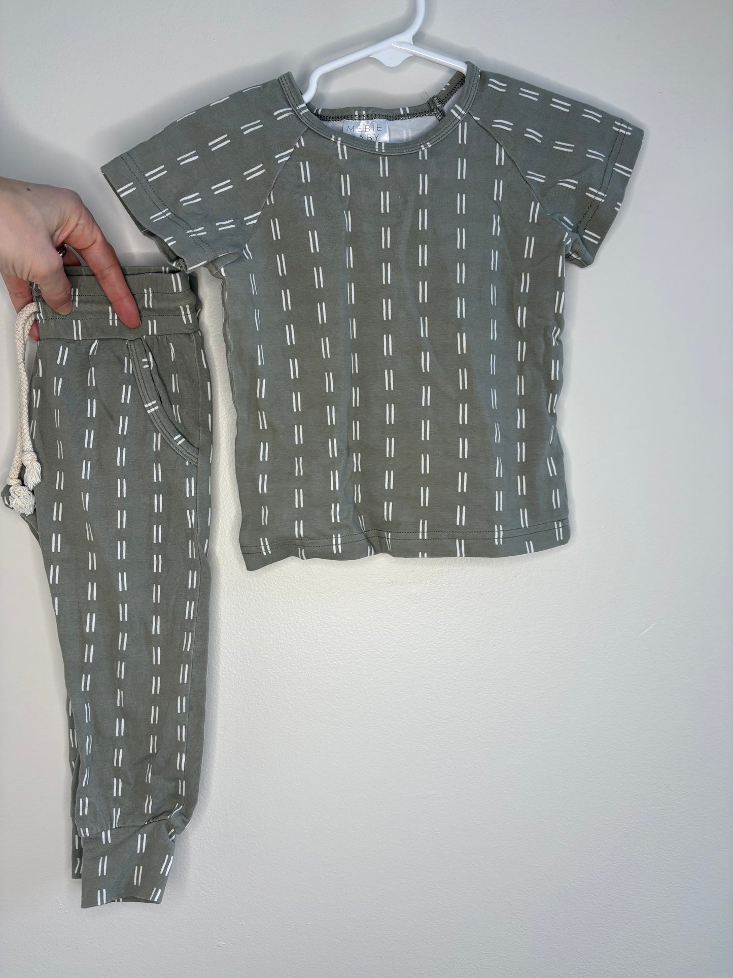 pre-loved :: 18M Sage Green Matching Set