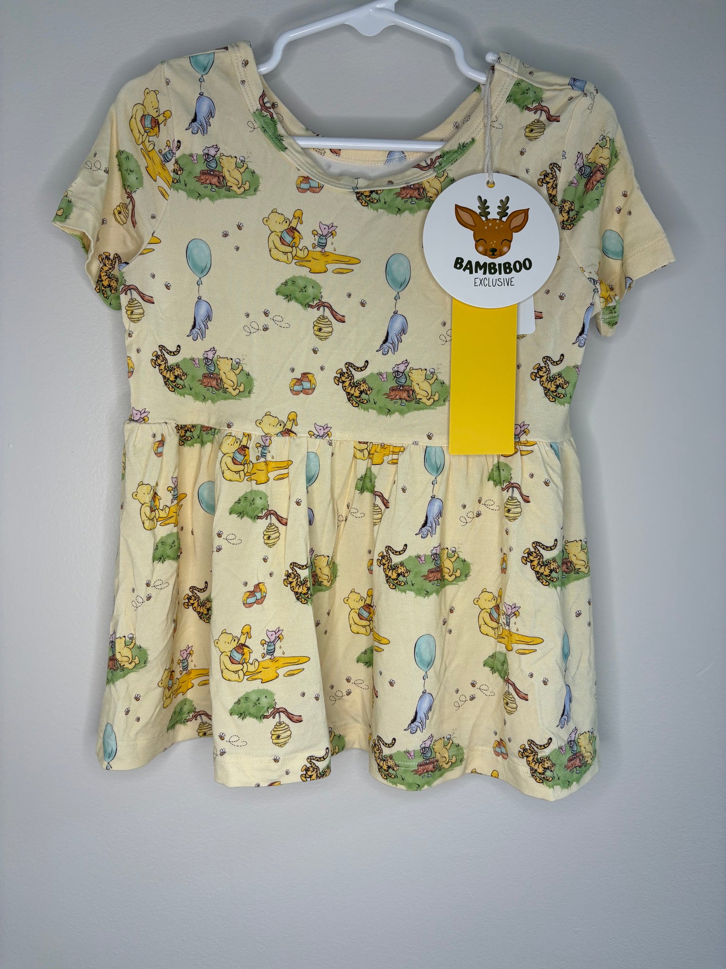 pre-loved :: 4T Pooh Bear Bamboo Tee (NWT)
