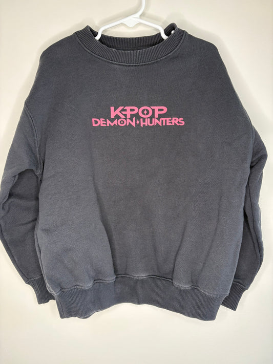 pre-loved :: 8Y Huntrix Crewneck