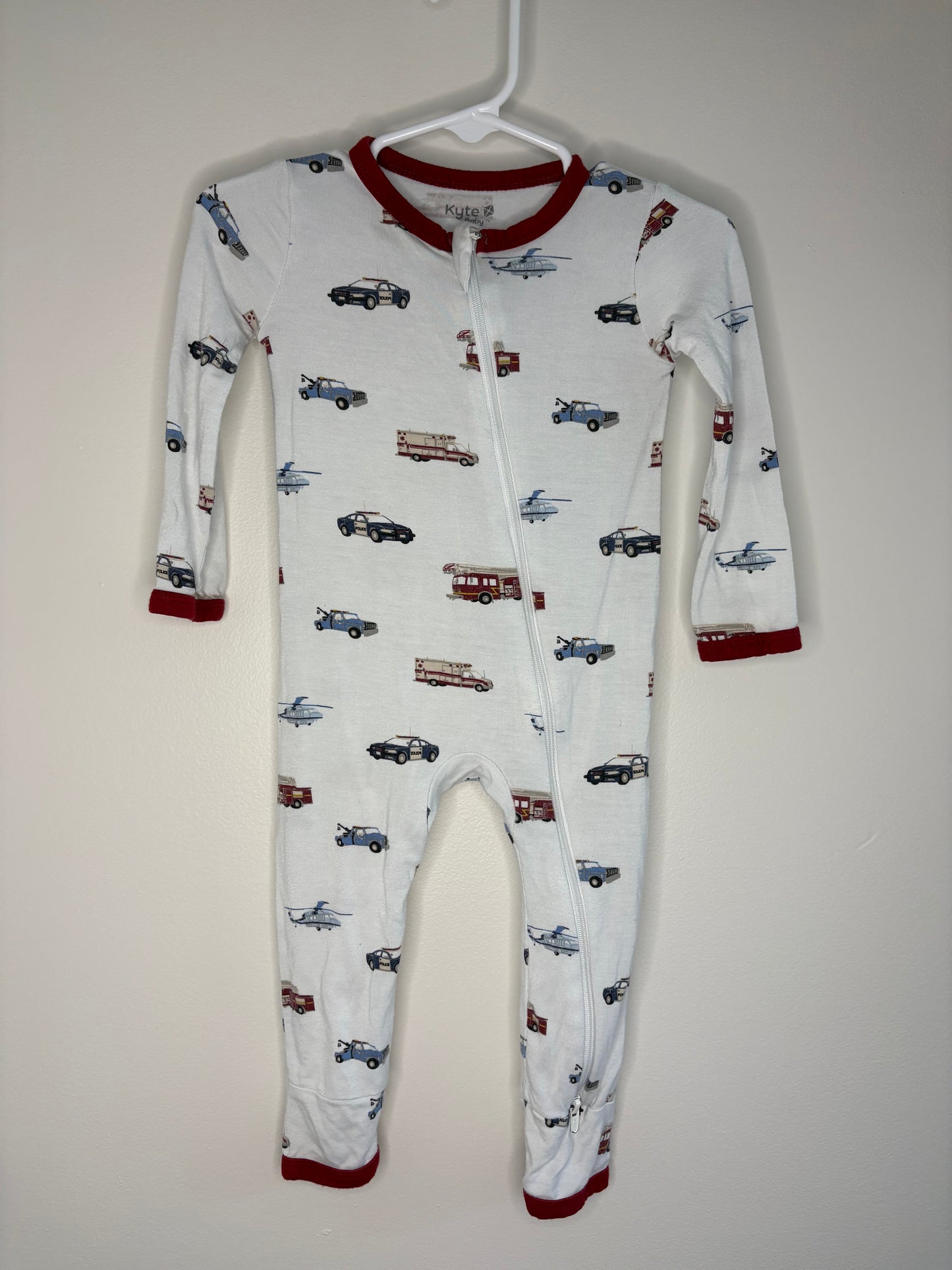 pre-loved :: 12-18M Emergency Vehicles Bamboo Footless Sleeper