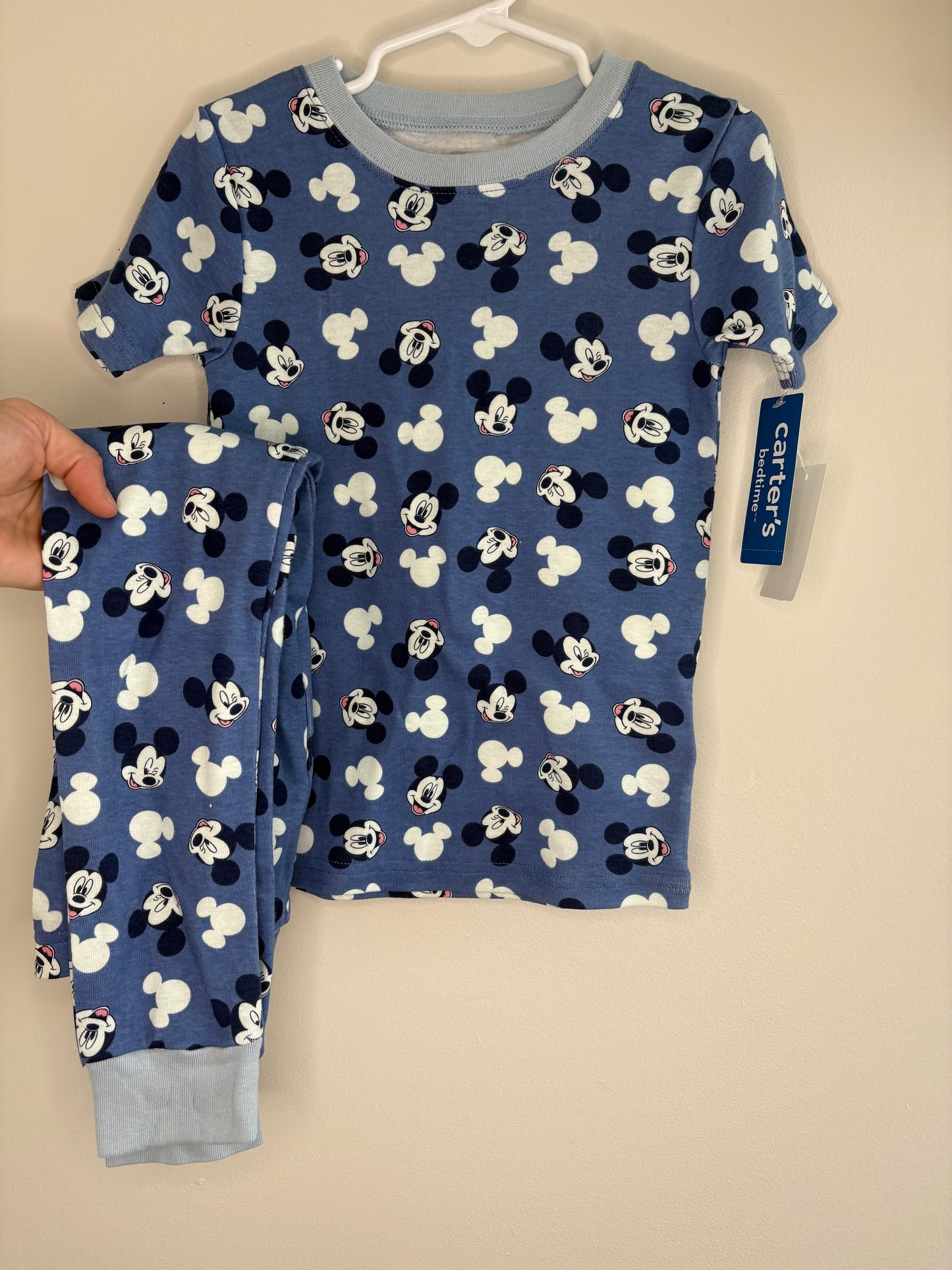 pre-loved :: 5T Mickey Mouse Jammies (NEW)