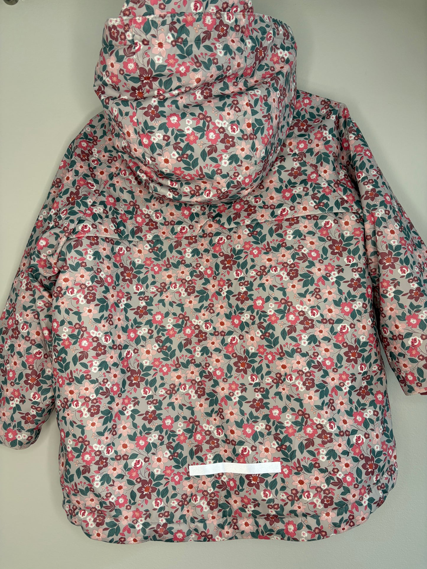 pre-loved :: 3-4T Thick Lined Floral Rain Coat