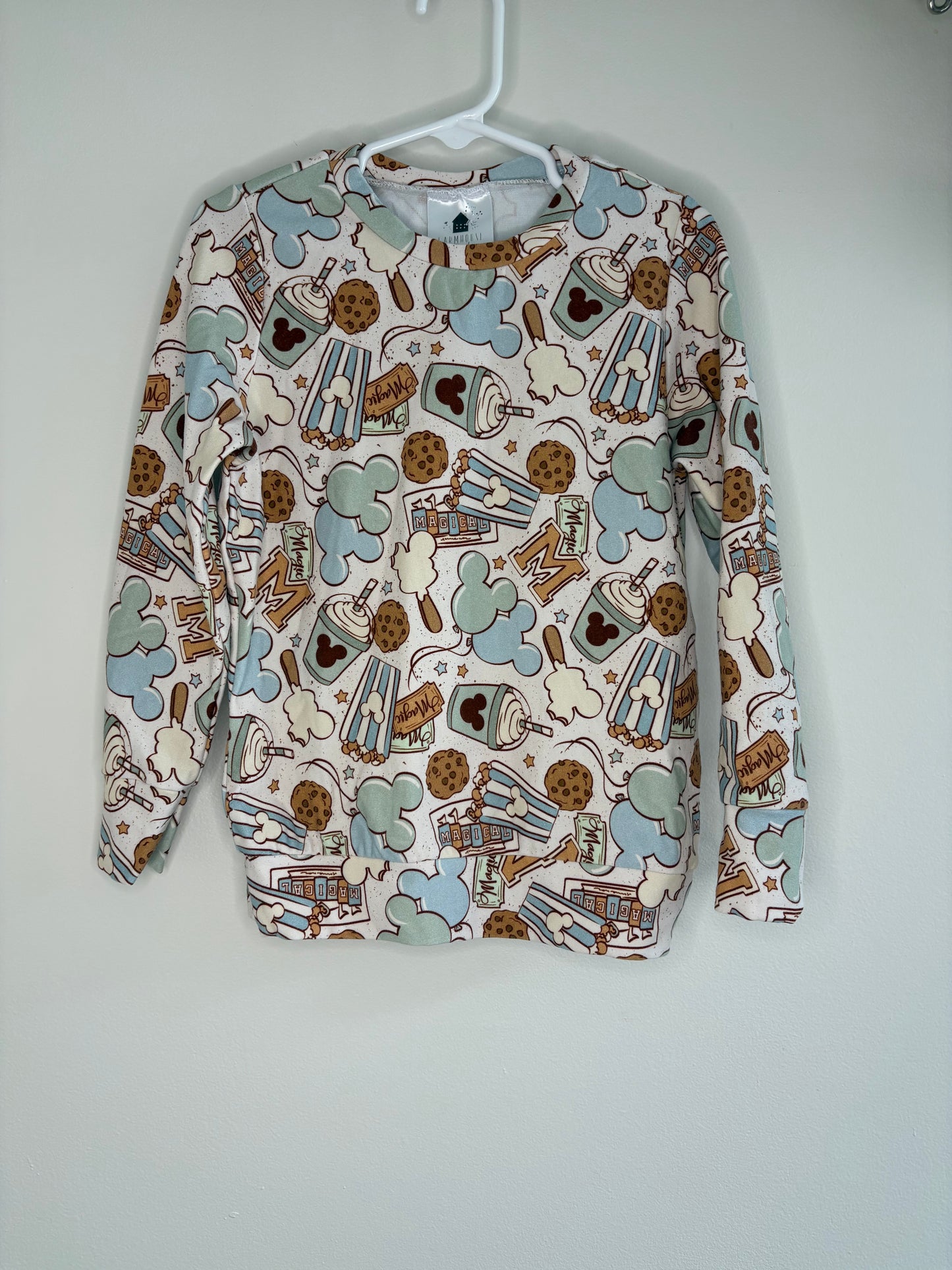 pre-loved :: 4T Park Treats Crewneck