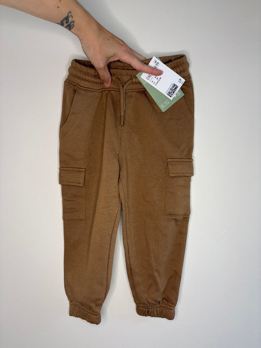 pre-loved :: 3T Brown Cargo Sweat Pants (NWT)