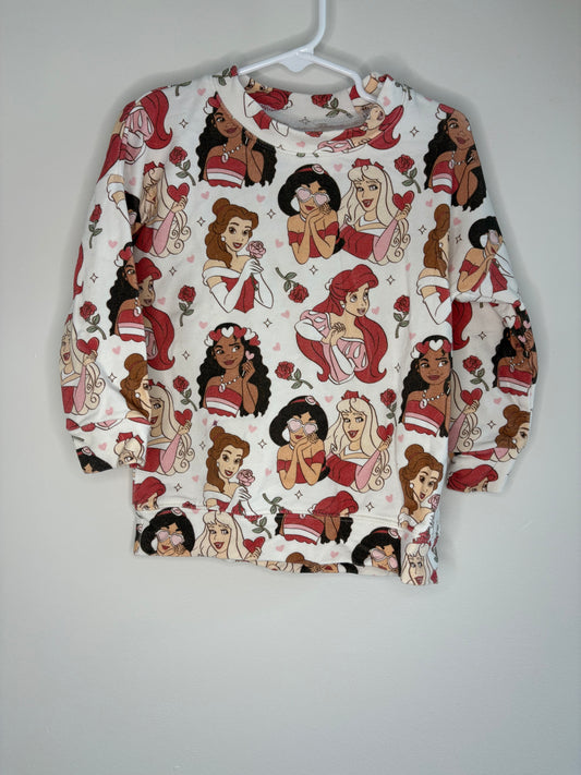 pre-loved :: 4T Princess Hearts Crewneck