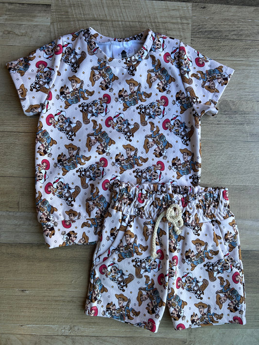 *RESCUE* Disney Western Summer Set