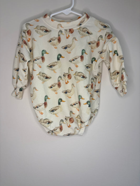 pre-loved :: 6-12M Ducks Bubble Romper