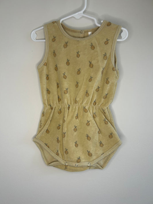 pre-loved :: 2-3T Lemon Print Terry Short Romper by Rylee + Cru