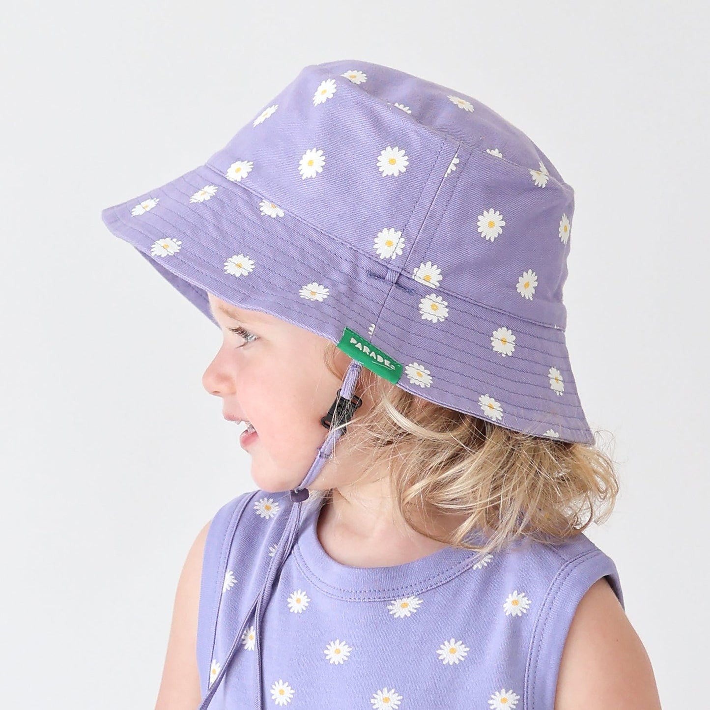 Reversible Organic Cotton Bucket Hat - Daisies