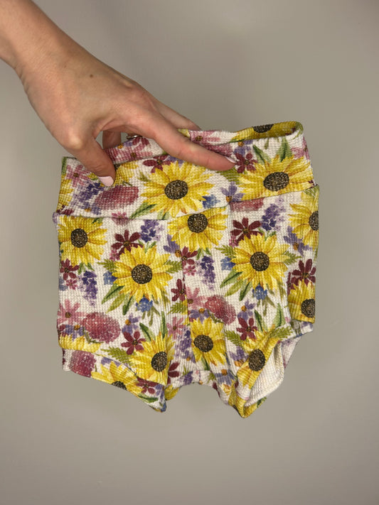 pre-loved :: 18-24M Sunflower Waffle Shorts