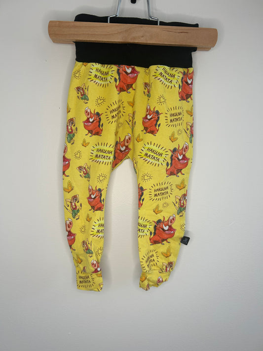 pre-loved :: 12-18M Lion King Grow-With-Me Pants