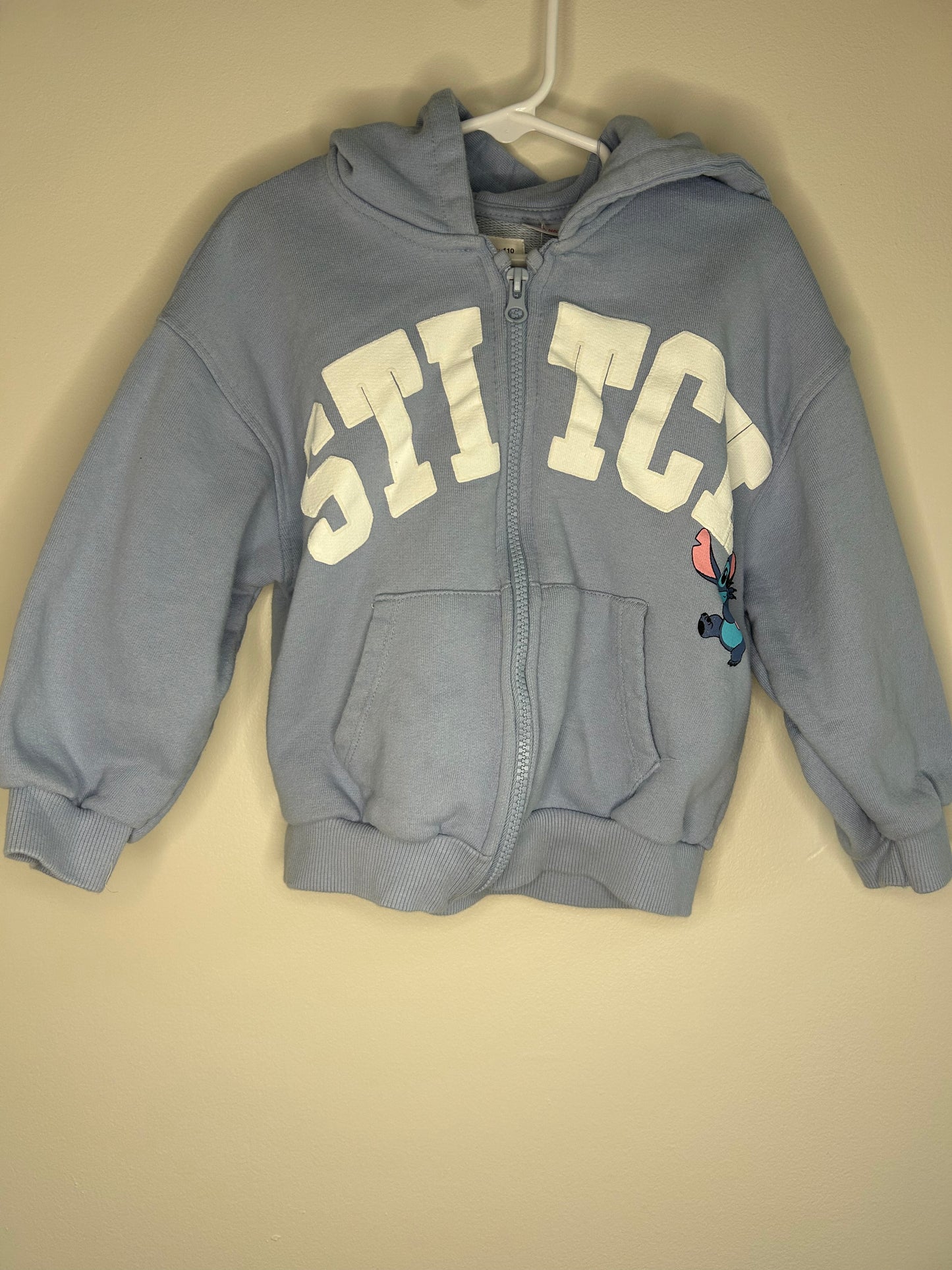 pre-loved :: 5T Stitch Zip Hoodie (fits small)