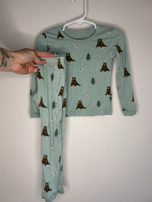 pre-loved :: 18-24M Winter Bears Bamboo Jammies (EUC)