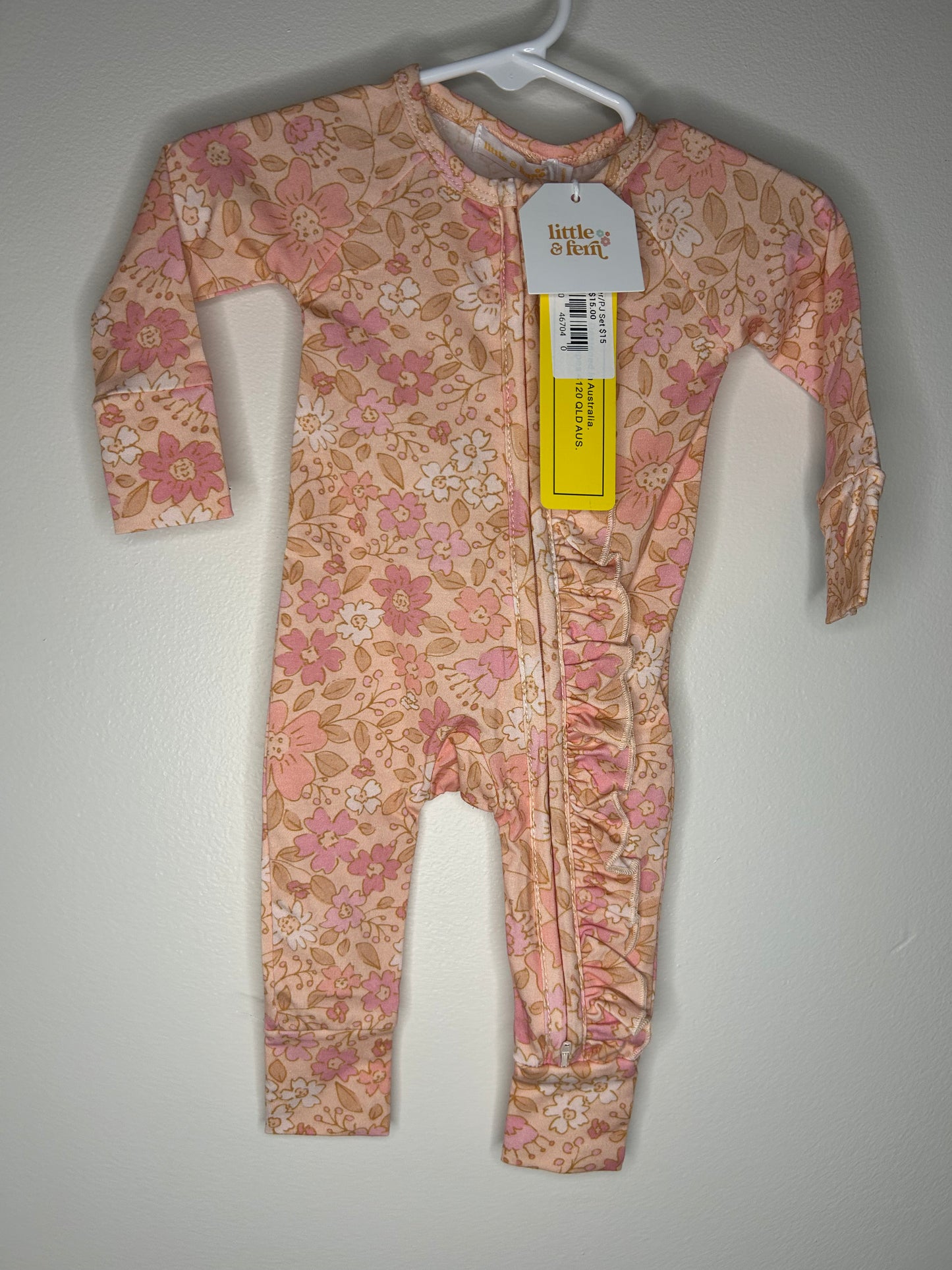 pre-loved :: NB peach/pink floral sleeper (NWT)