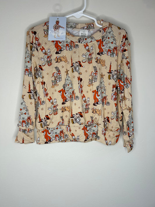 pre-loved :: 12-18M Small Shop Disney Crewneck (NWT)