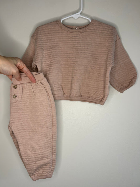 pre-loved :: 12-18M Pink Quilted Set