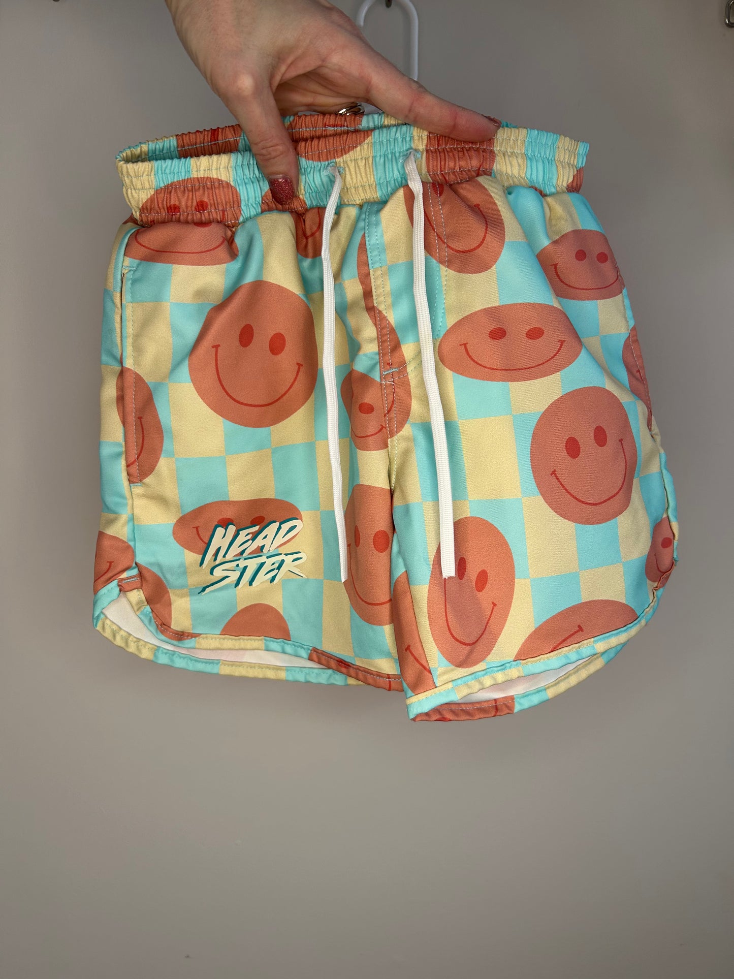 pre-loved :: 4-5T Smiley Swim Set