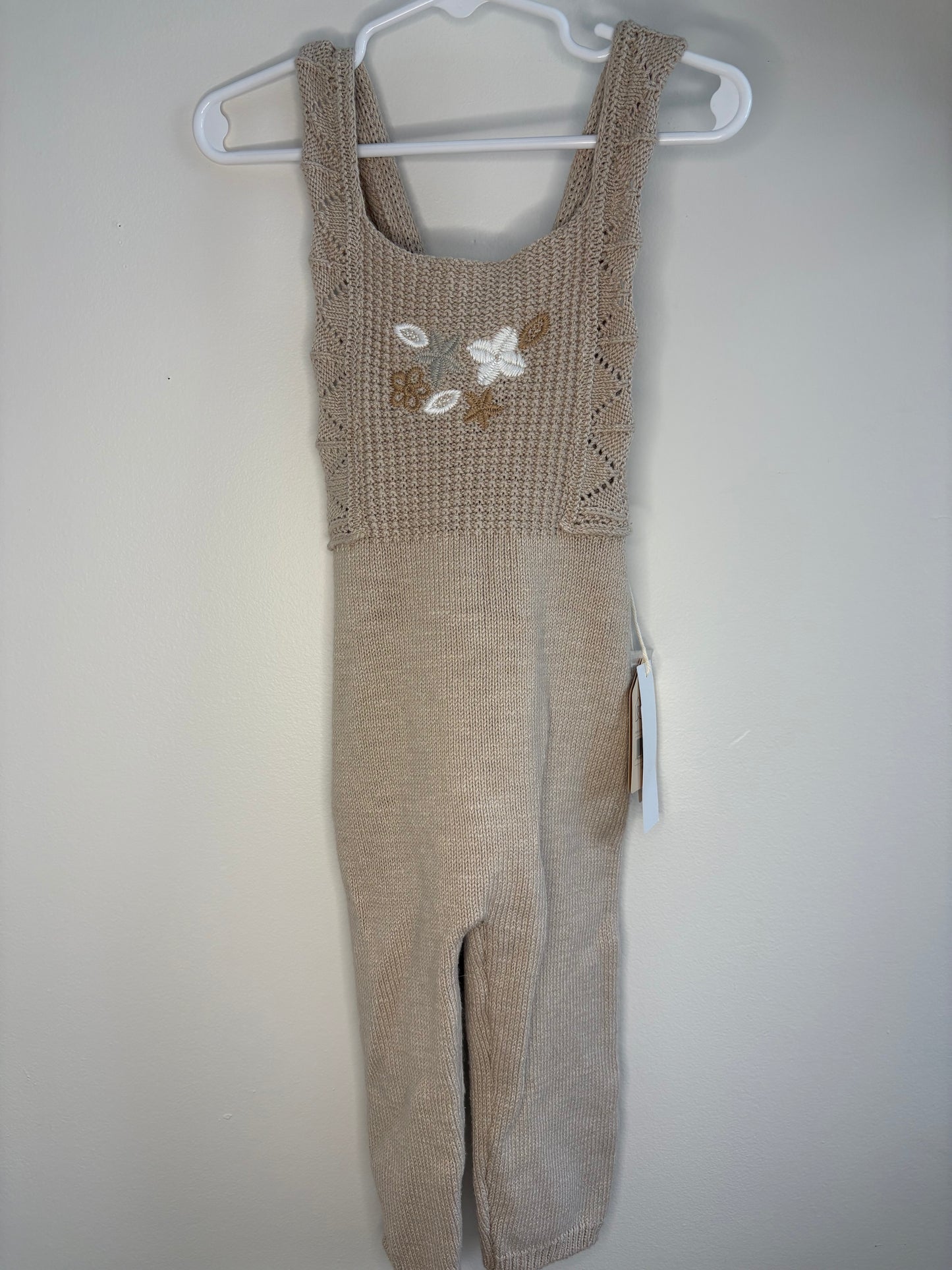 pre-loved :: 18M Beige Knit Romper (NWT)