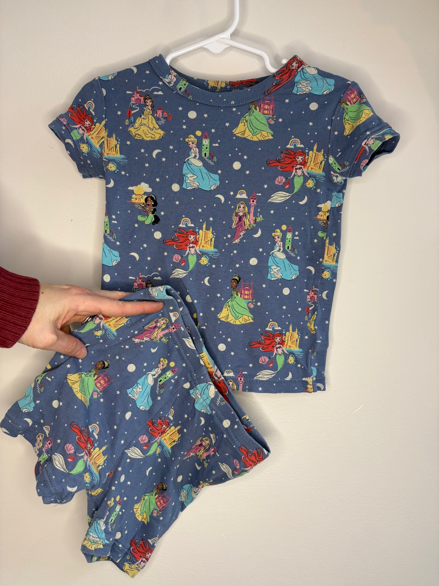 pre-loved :: 3T Disney Princess Jammies