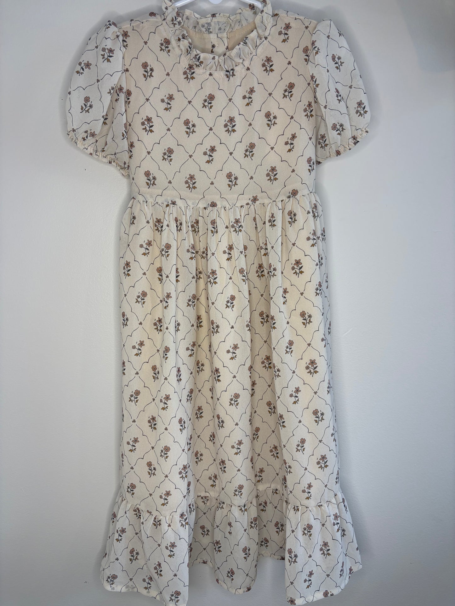 pre-loved :: 4T Ivory Floral Occasion Dress (NWT)